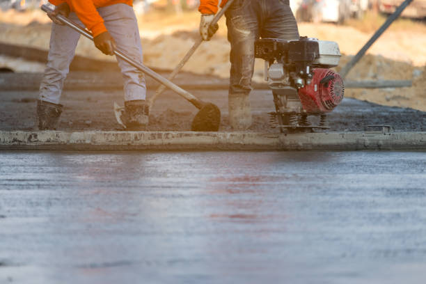 Best Local Concrete Companies  in Prairie City, IA